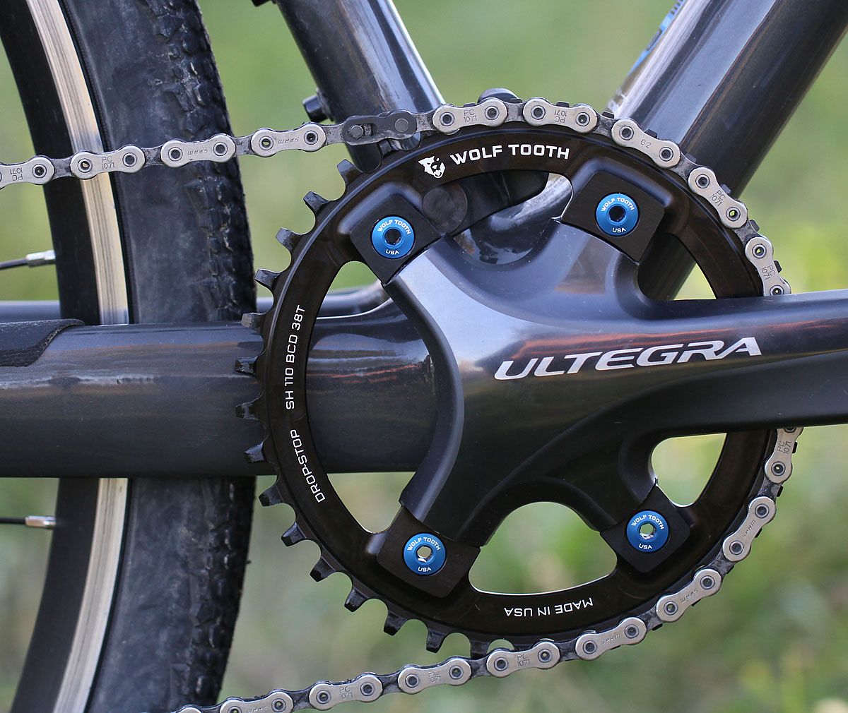 Wolf Tooth offers 1-by chainrings for Shimano four-arm road